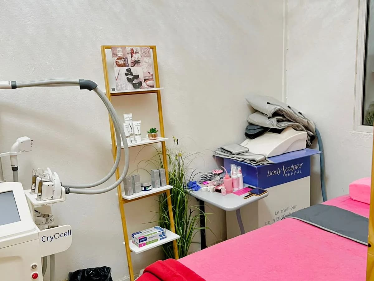 Une cabine de soin équipée
